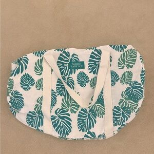 Mario Badescu Tropical Green Duffle Bag